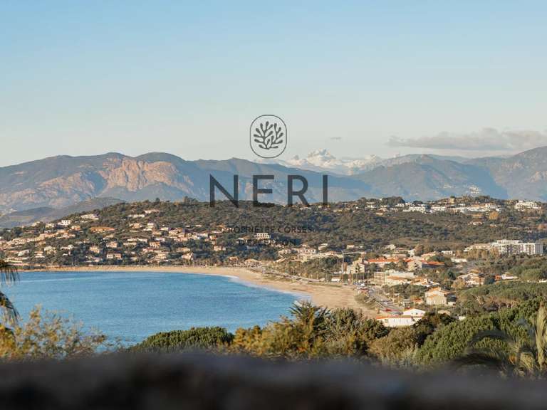 House Pietrosella - 185m²