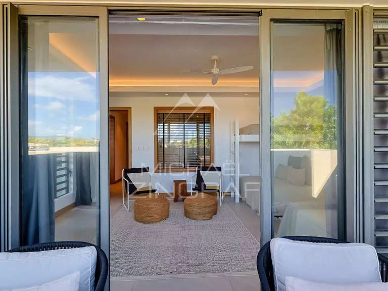 Maison Larchamp - 4 chambres - 670m²