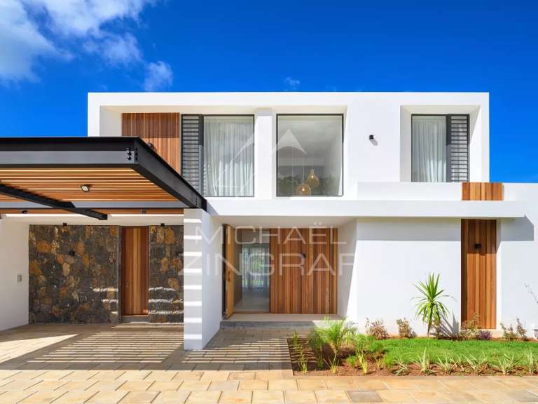 House Auterive - 4 bedrooms - 292m²