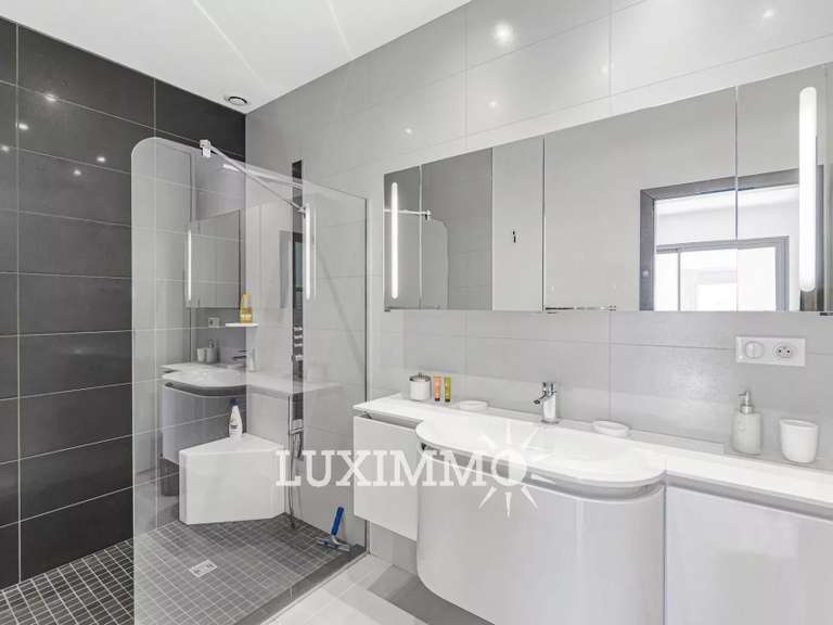 House with Sea view Mougins - 6 bedrooms - 340m²