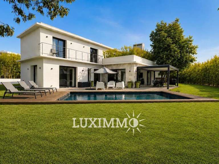 Maison Mougins - 4 chambres - 200m²