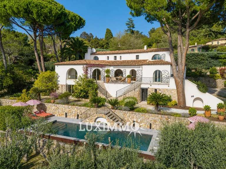 Maison Mougins - 5 chambres - 243m²