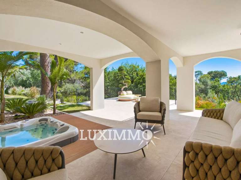 Maison Le Cannet - 5 chambres - 290m²