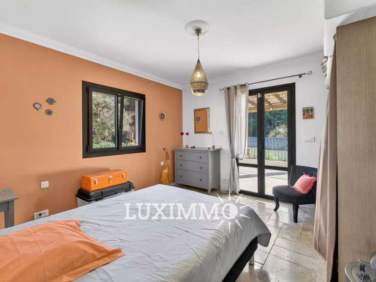 Maison Saint-Paul-de-Vence - 5 chambres - 262m²