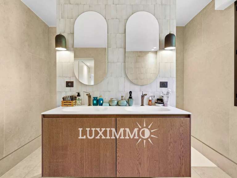 Maison Mougins - 7 chambres - 318m²