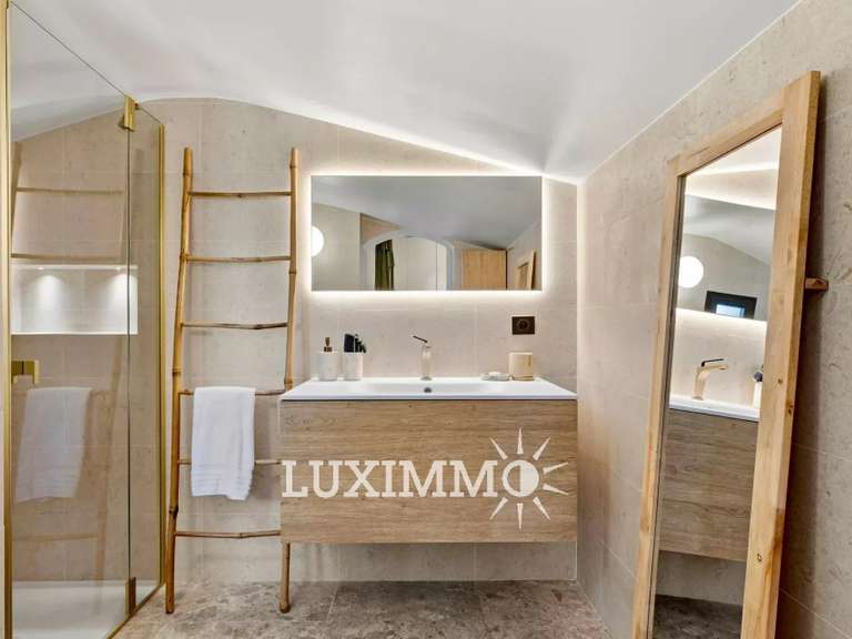 Maison Mougins - 7 chambres - 318m²