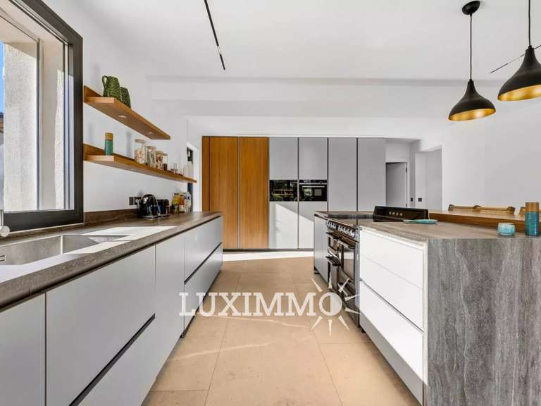 Maison Mougins - 7 chambres - 318m²