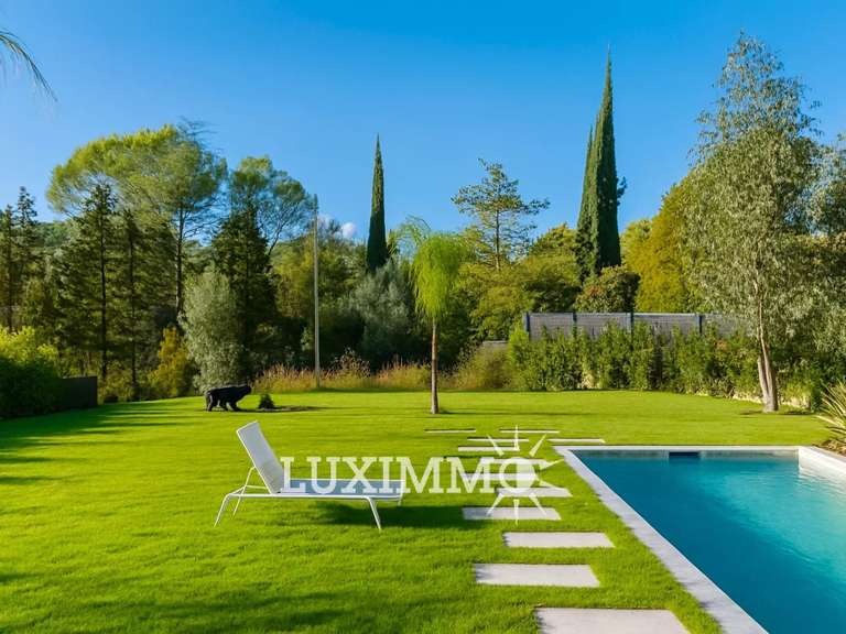 House Valbonne - 4 bedrooms - 318m²