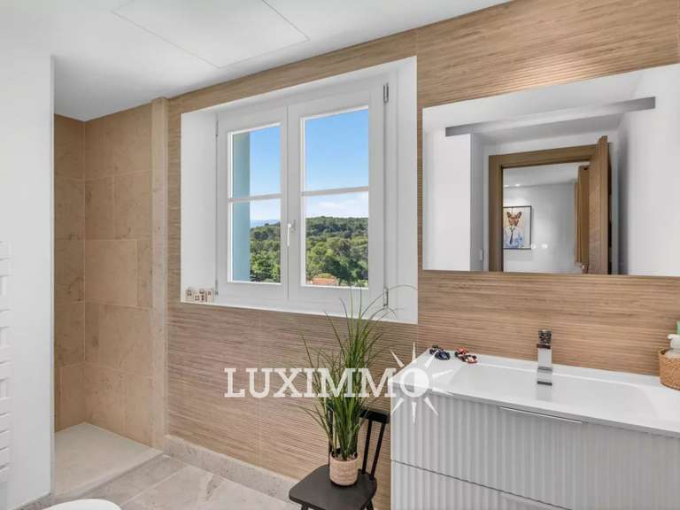 Maison Mougins - 4 chambres - 228m²