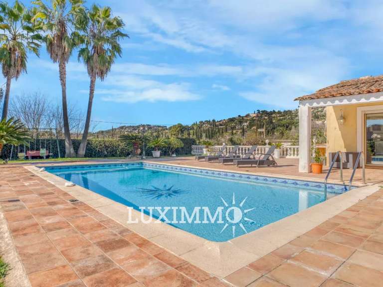 Maison Mougins - 6 chambres - 220m²