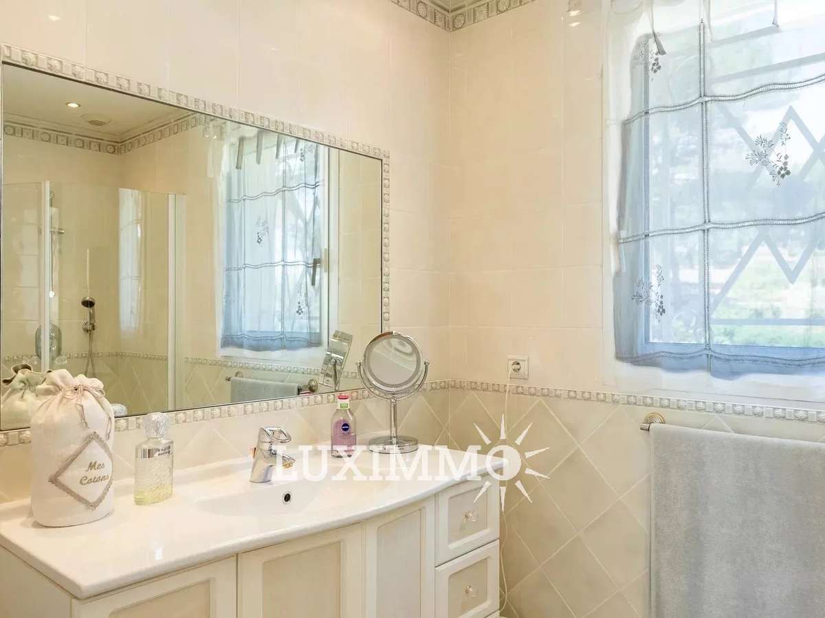 House Mougins