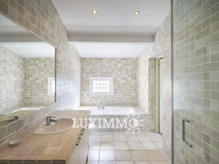 Maison Mougins - 6 chambres - 280m²