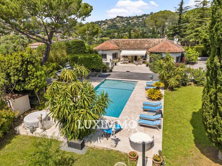 Maison Mougins - 5 chambres - 266m²