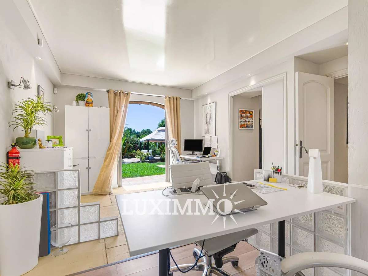 House Mouans-Sartoux