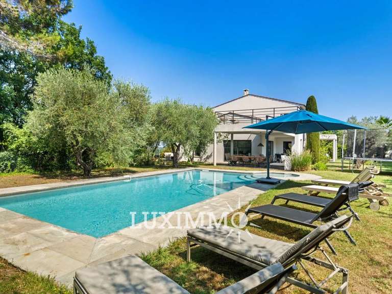 House Valbonne - 5 bedrooms - 200m²