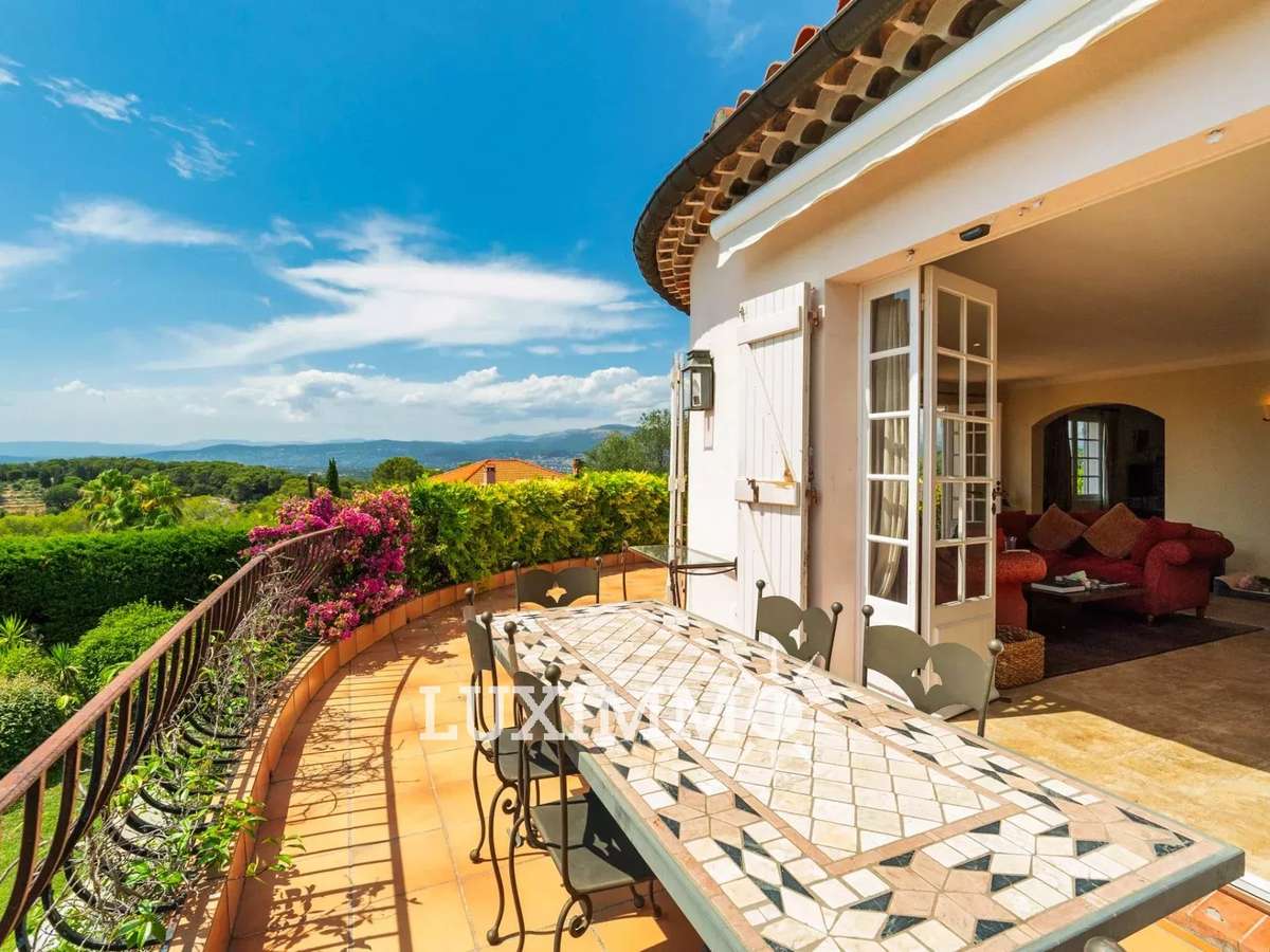 House Mougins