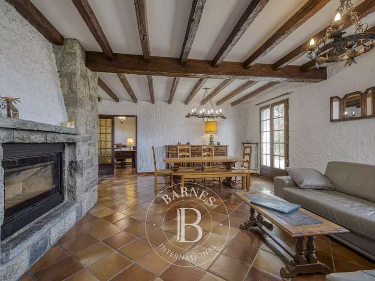 Maison Reignier - 4 chambres - 166m²