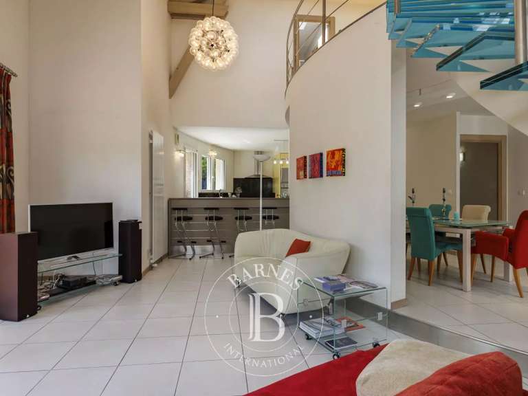 Maison Sergy - 4 chambres - 202m²