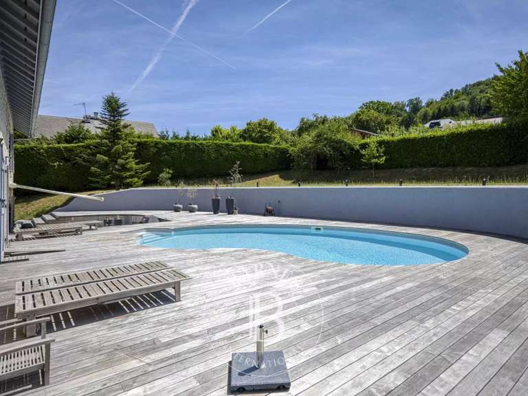 Maison Chevrier - 5 chambres - 482m²