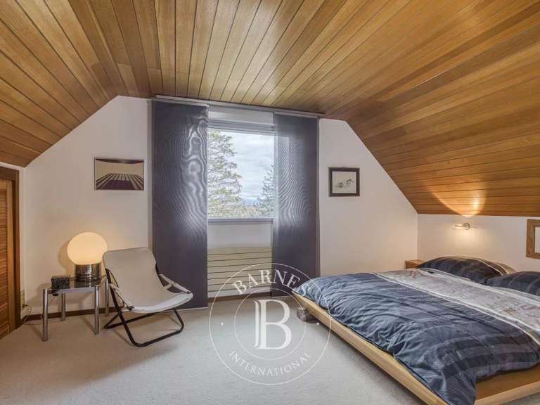 Maison Divonne-les-Bains - 4 chambres - 197m²