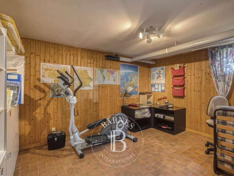 Maison Divonne-les-Bains - 4 chambres - 197m²