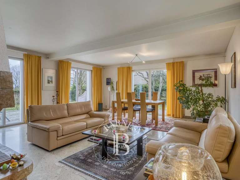 Maison Divonne-les-Bains - 4 chambres - 197m²