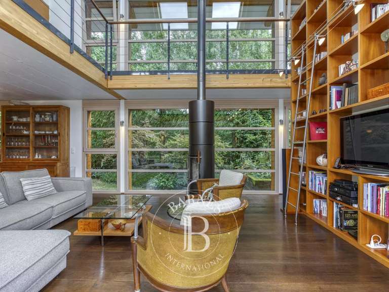 Maison Divonne-les-Bains - 5 chambres - 246m²