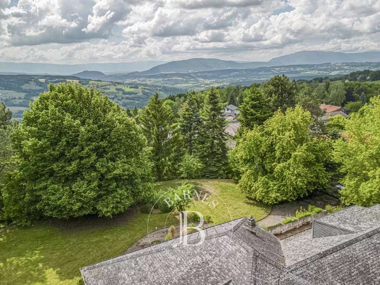 Maison Cruseilles - 4 chambres - 200m²