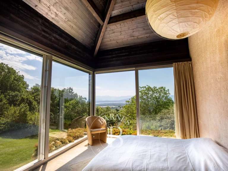Maison Grilly - 5 chambres - 404m²