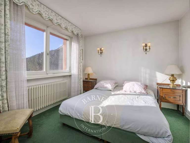 Maison Vétraz-Monthoux - 168m²