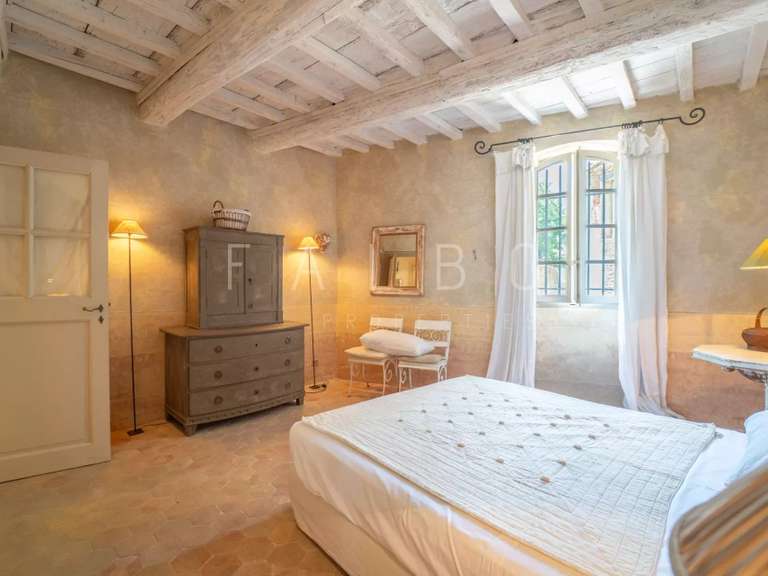 House Uzès - 5 bedrooms - 401m²