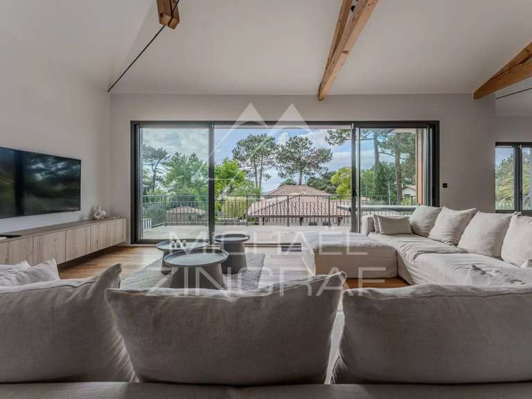 House Pyla-sur-mer - 6 bedrooms - 270m²