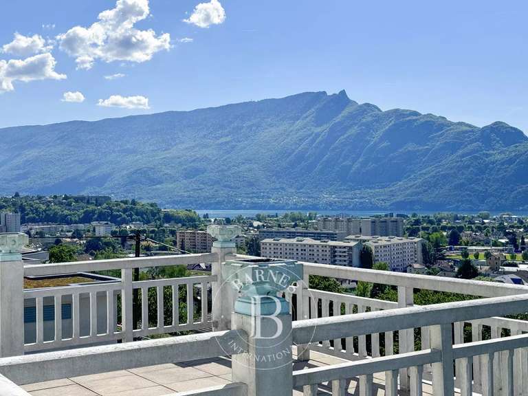 Maison Aix-les-Bains - 4 chambres - 166m²