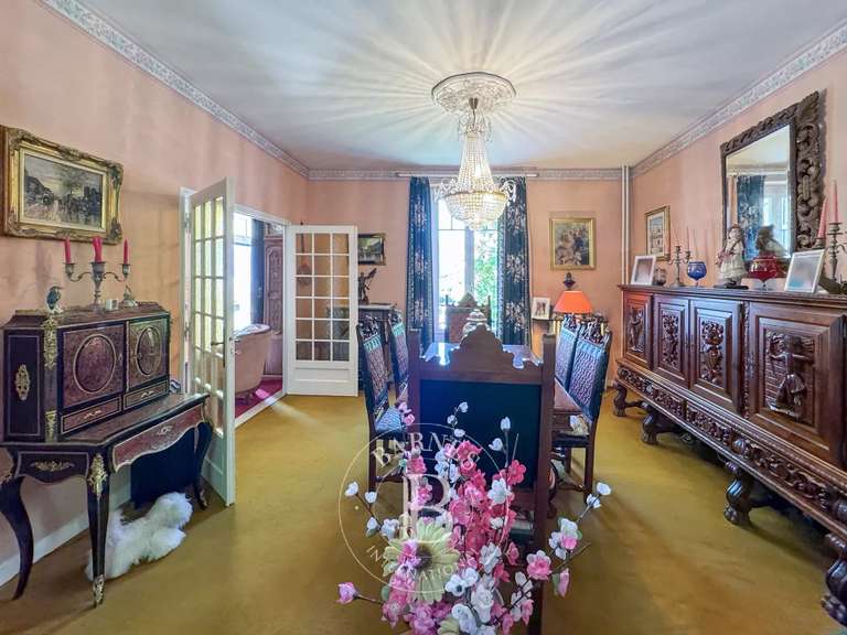 Maison Aix-les-Bains - 4 chambres - 166m²
