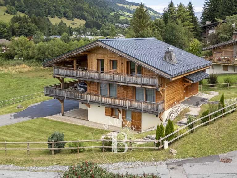 Maison Praz-sur-Arly - 5 chambres - 230m²