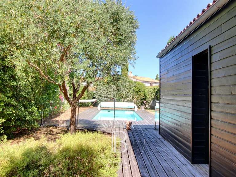 Maison La Flotte - 4 chambres - 180m²