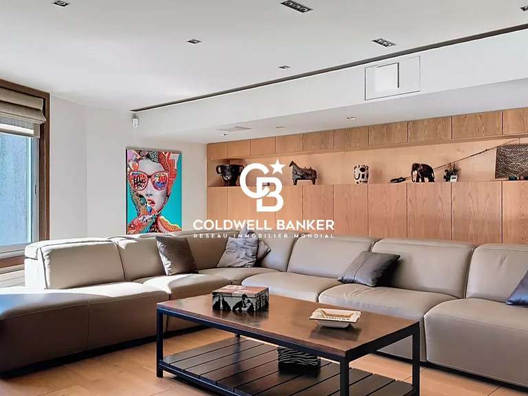 Maison Les Herbiers - 4 chambres - 289m²