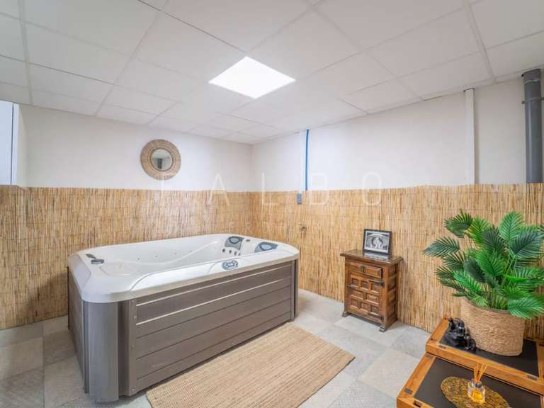 House La Ciotat - 1 bedroom - 170m²
