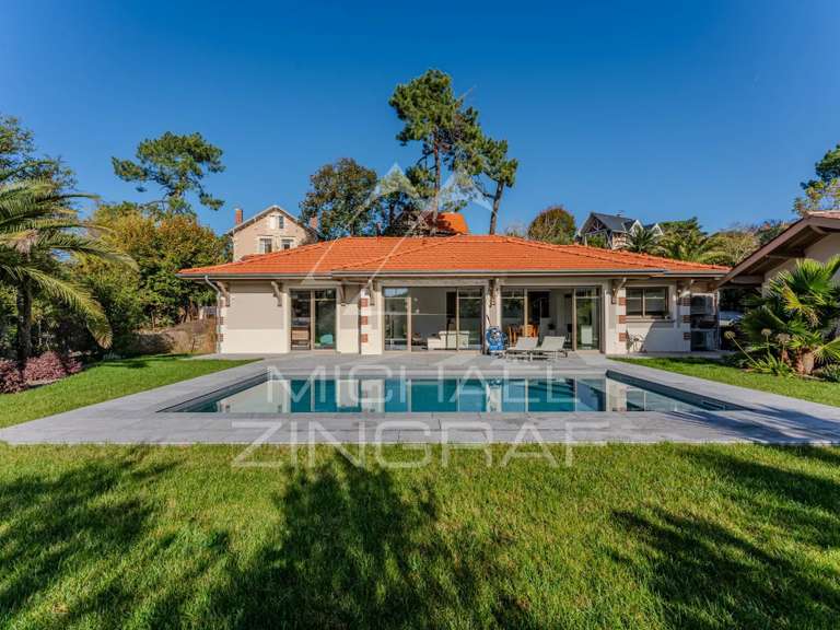 Maison Arcachon - 4 chambres - 208m²
