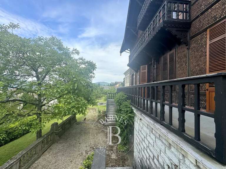 Maison Aix-les-Bains - 10 chambres - 618m²
