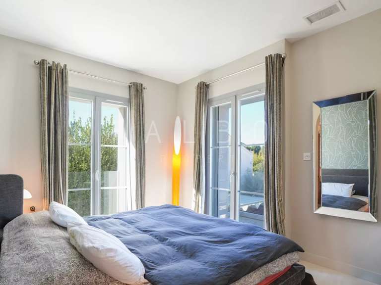 Maison Marseille 8e - 4 chambres - 163m²