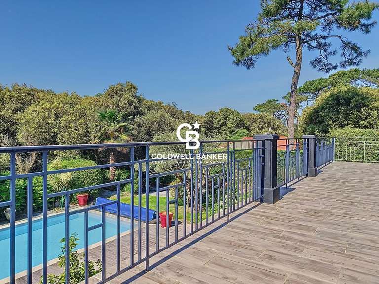 Maison Les Sables-d'Olonne - 5 chambres - 230m²