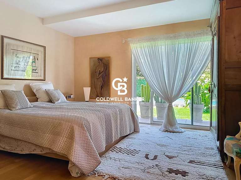 Maison Les Sables-d'Olonne - 5 chambres - 230m²