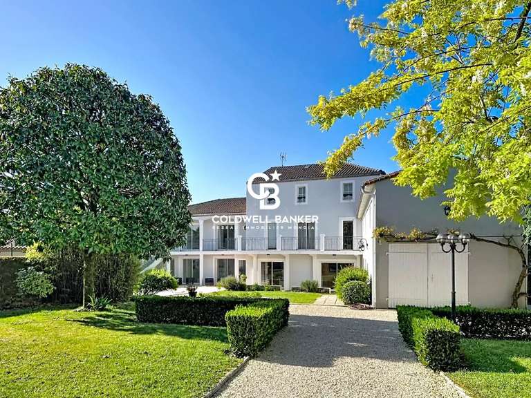 Maison Les Herbiers - 7 chambres - 425m²