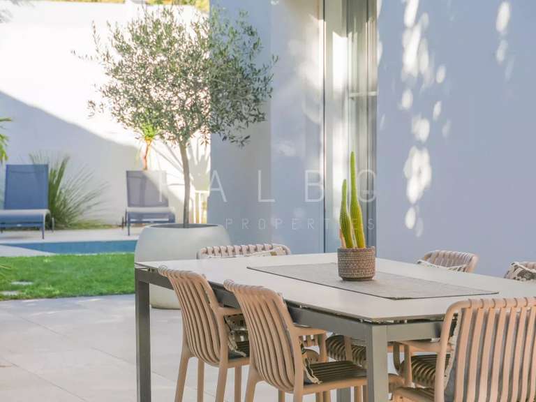 Maison Marseille 8e - 4 chambres - 163m²