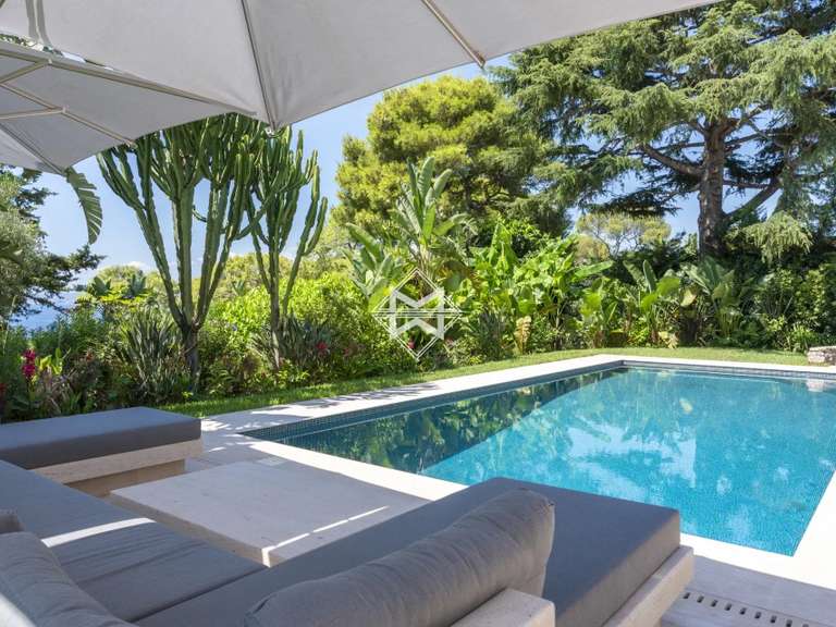 House Saint-Jean-Cap-Ferrat - 4 bedrooms - 412m²