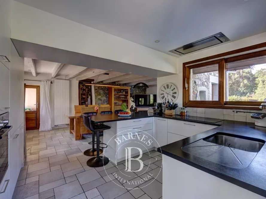 Maison Boussy
