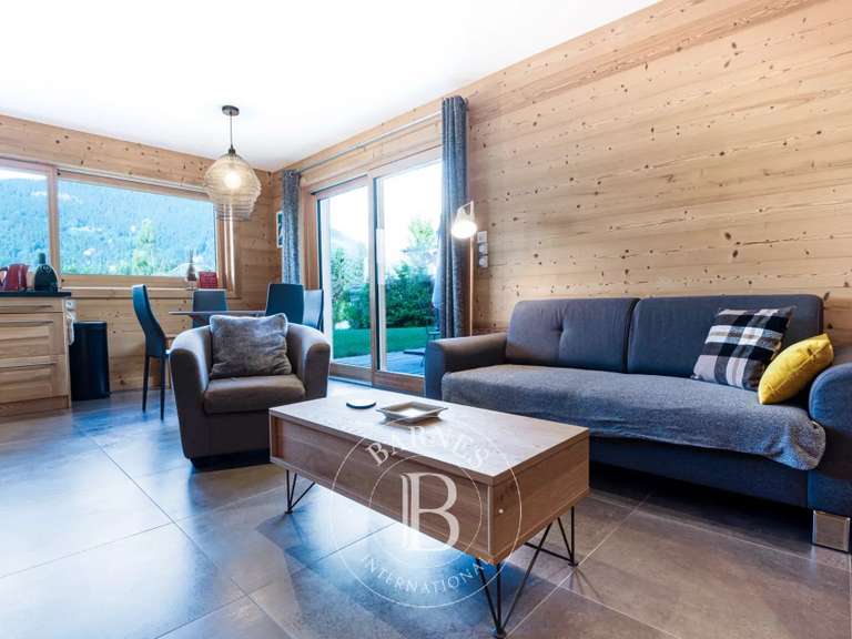 Maison Saint-nicolas-de-veroce - 7 chambres - 347m²