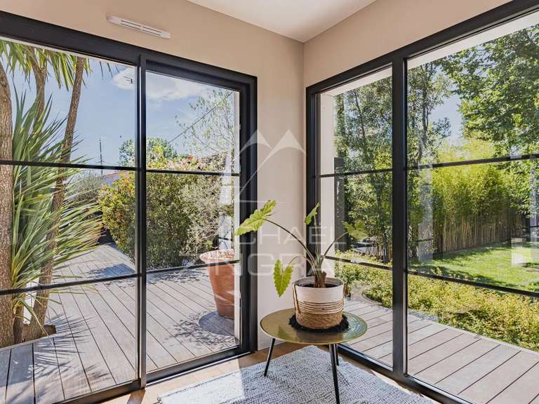 Maison Gujan-Mestras - 5 chambres - 420m²
