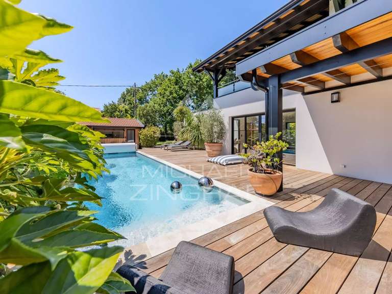 Maison Gujan-Mestras - 5 chambres - 420m²